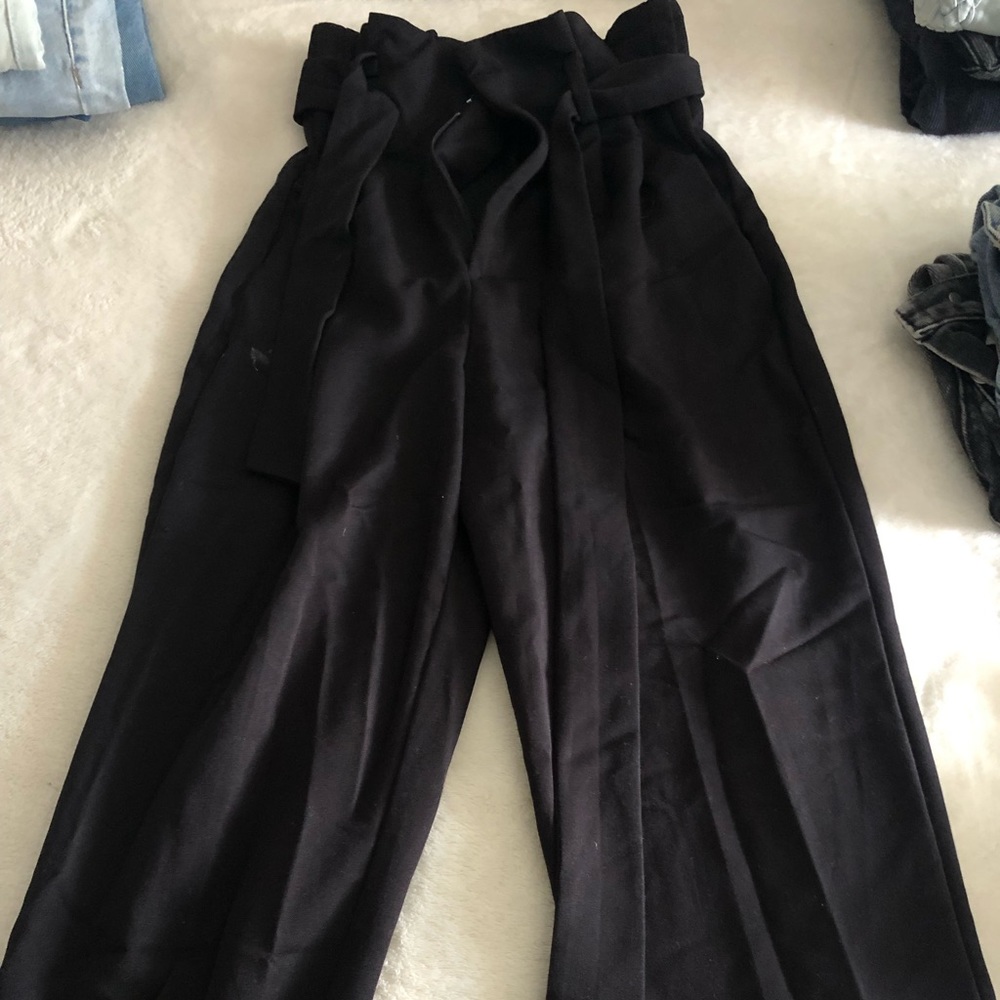 h&m black trousers